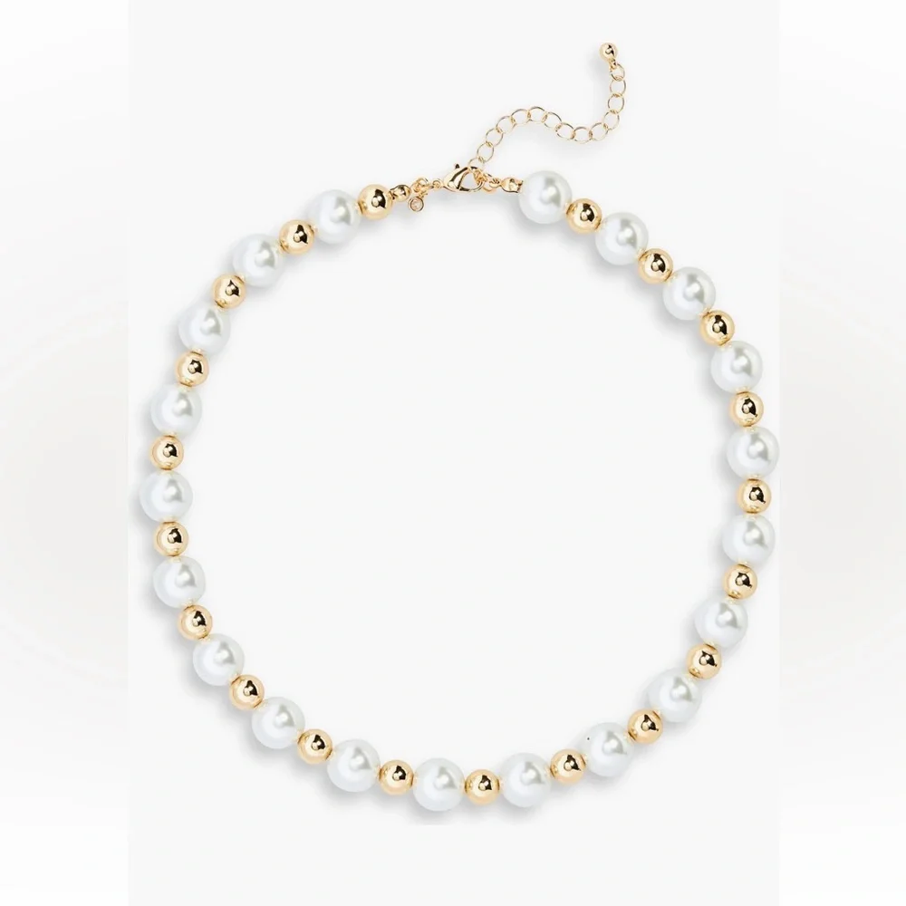 Nordstrom Rack White and Gold Round Beaded Adjustable Nickle Free Necklace